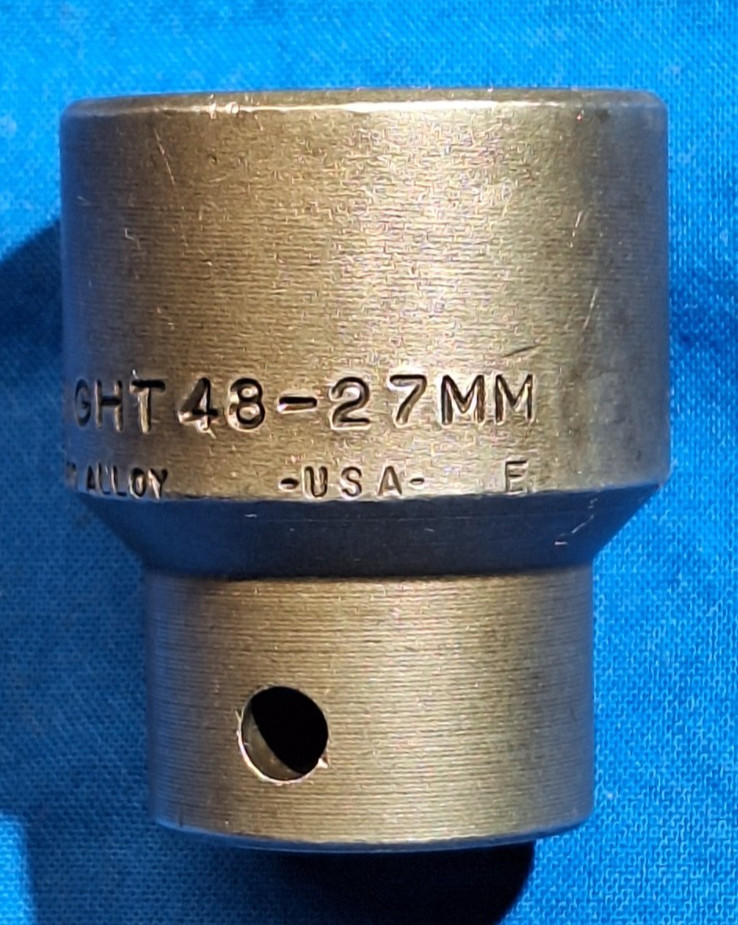 Wright Tools 48-27 1/2″ drive shallow 27mm 6 point impact socket