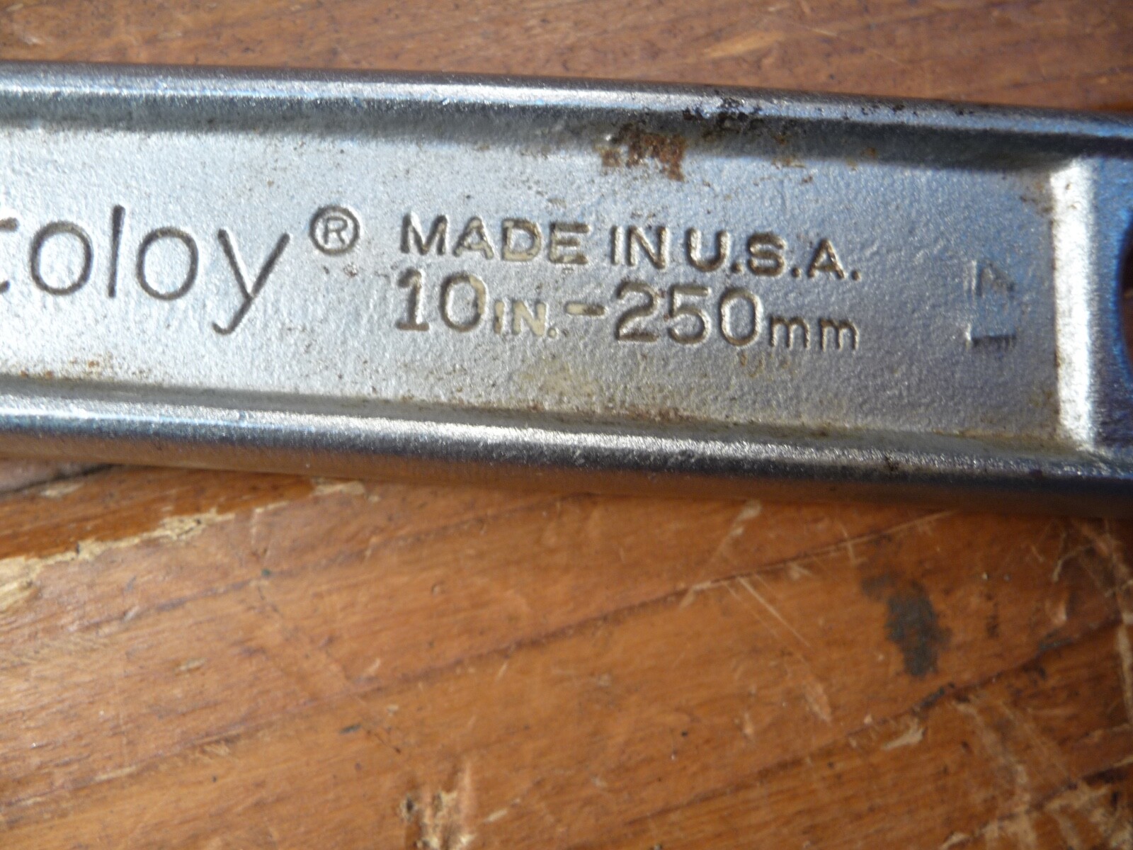 2 Vintage Adjustable Wrenches 10″ Crescent Wrench Crestoloy USA TRU-GRIP Taiwan
