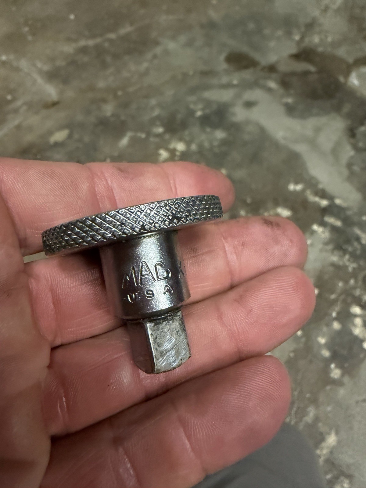 MAC TOOLS 3/8” DRIVE THUMB WHEEL SOCKET SPINNER, XRS1, USA