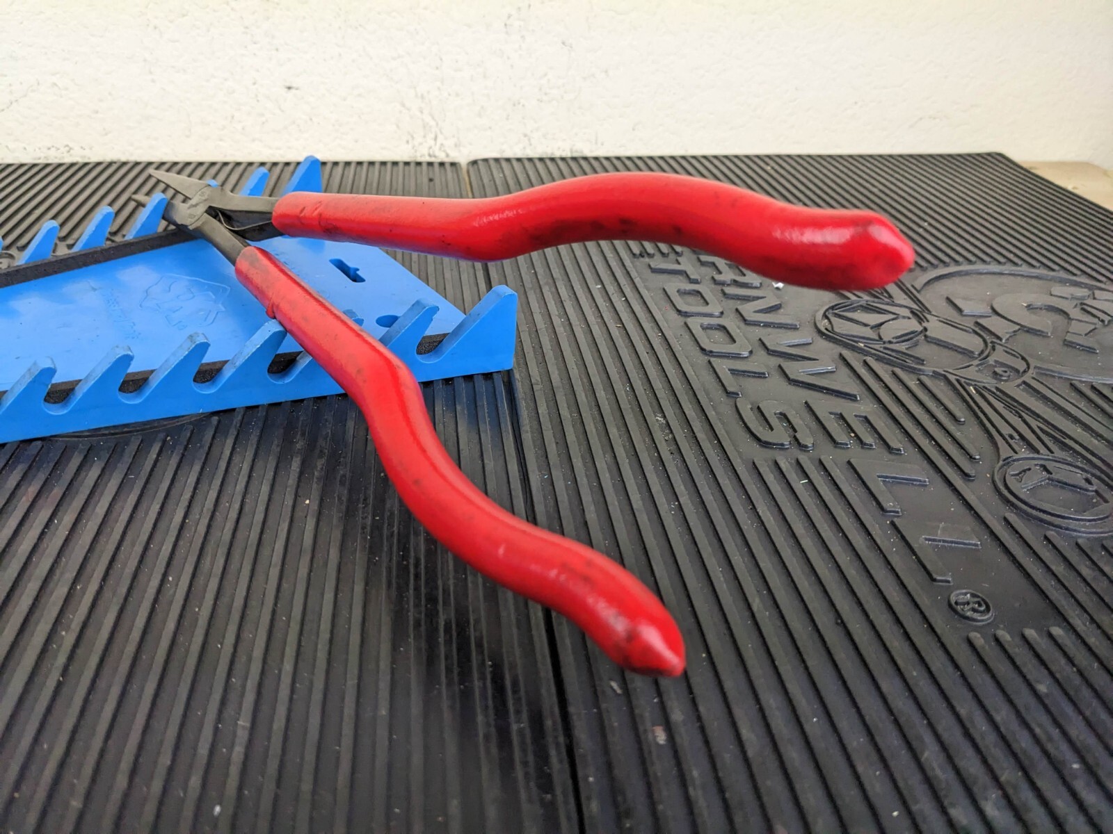 #be495 Snap-On 915CP Long Reach Needle Nose Pliers