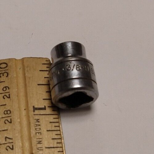 SK Wayne 3/8″ Drive 6 Point 3/8in. Shallow SAE Socket 45112 USA G279