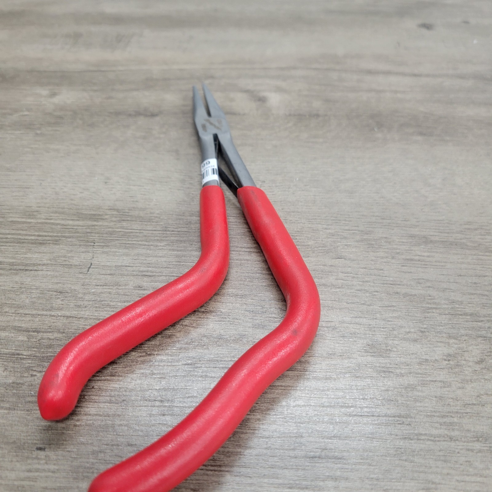 Snap-on Tools USA NEW RED Long Pistol Grip Needle Nose Pliers 912AEP