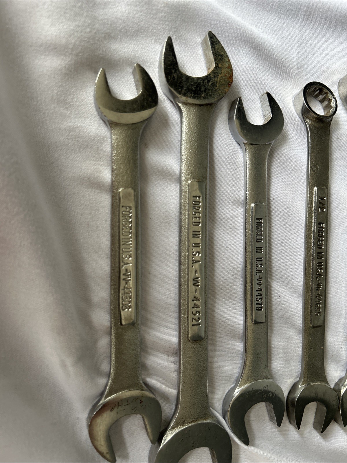 7 Craftsman Wrenches. 13/16-11/16, 1/2-9/16 Open 5/8, 9/16, 1/2, 18mm,14mm Combo