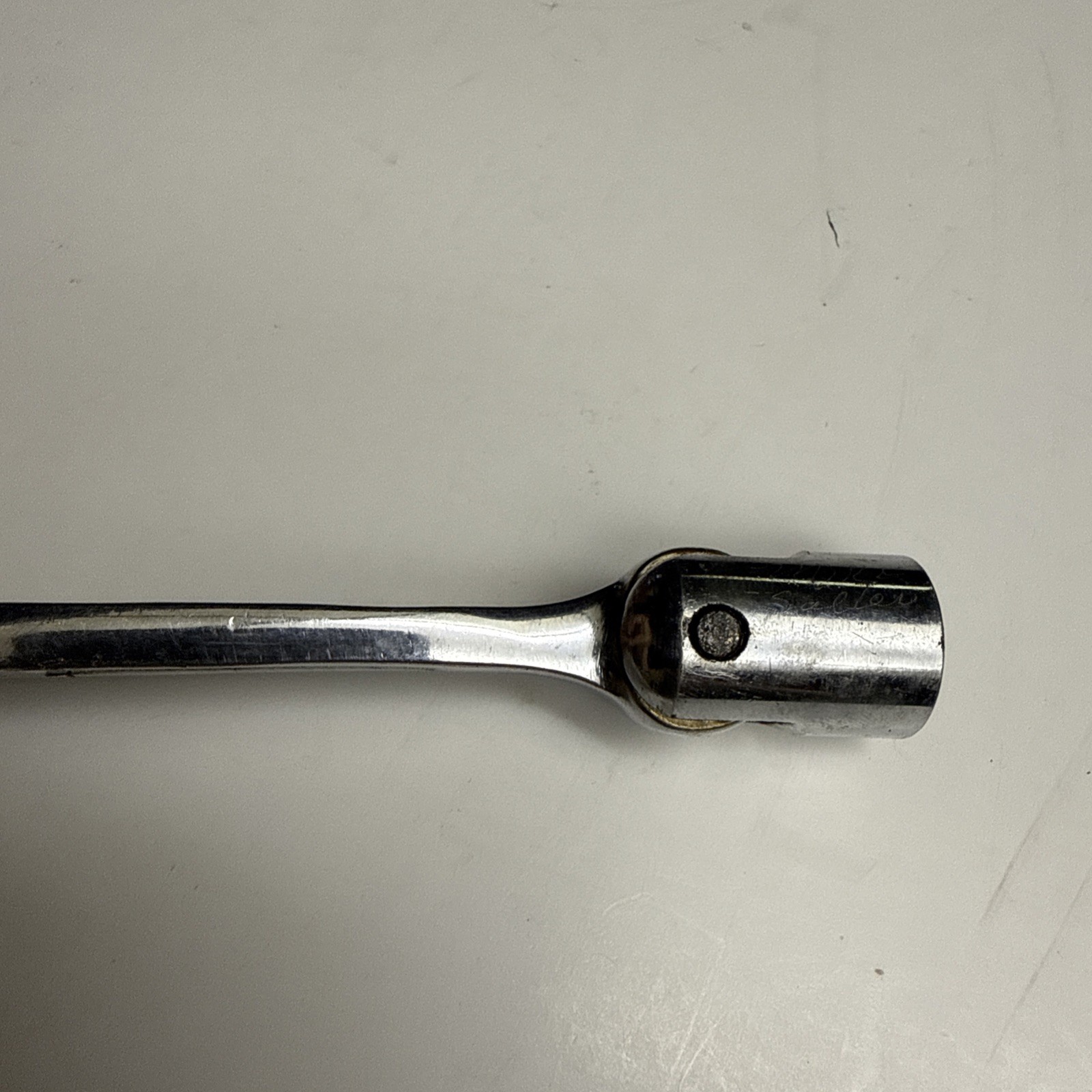 Snap-On FH1618C 12 Pt 1/2» x 9/16» Double Flex Head Socket Wrench 8-1/2» Long