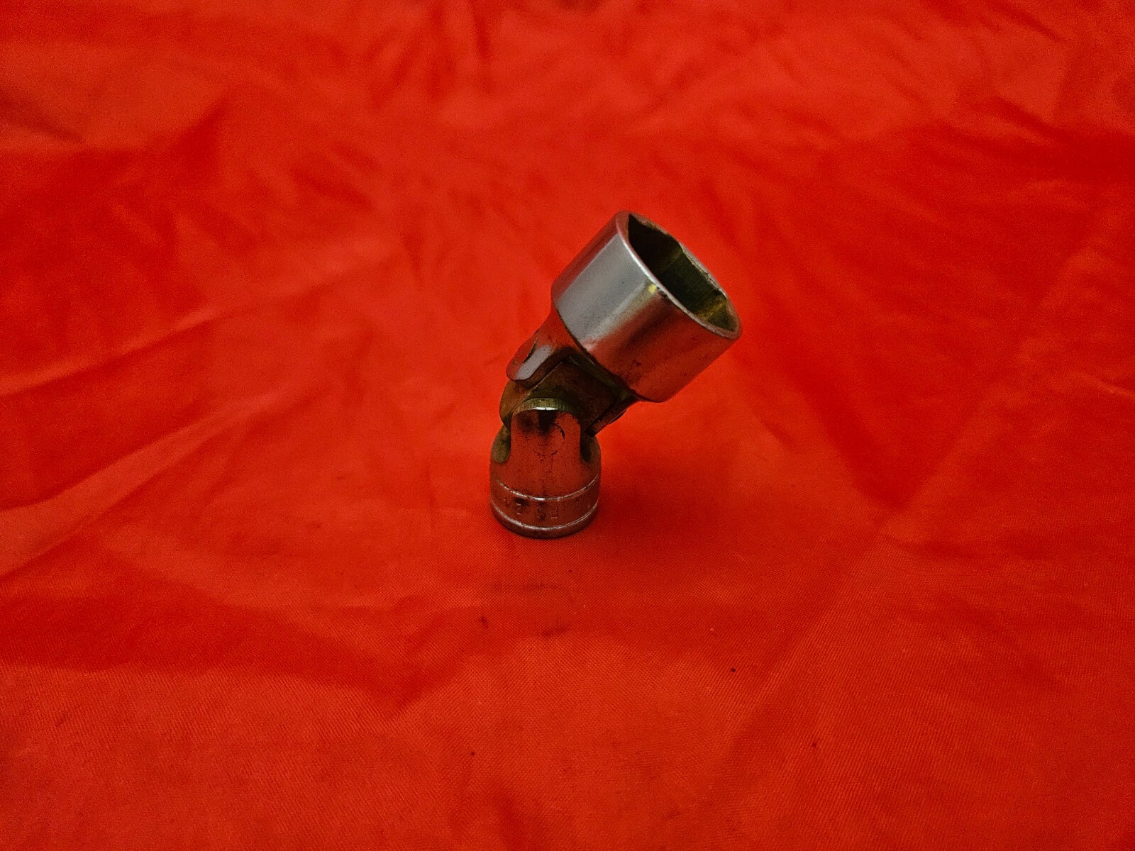 Snap-on FS24 3/8″ Drive 3/4″ 6 Point Shallow Universal Swivel Socket USA D13