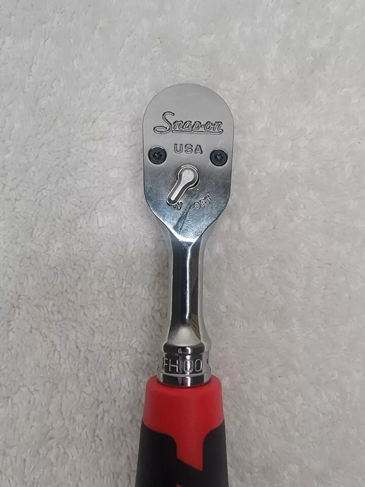New Snap-on™ 3/8″ Drive Red Soft Grip Chrome 9″ Ratchet FH80 Dual 80 Tech