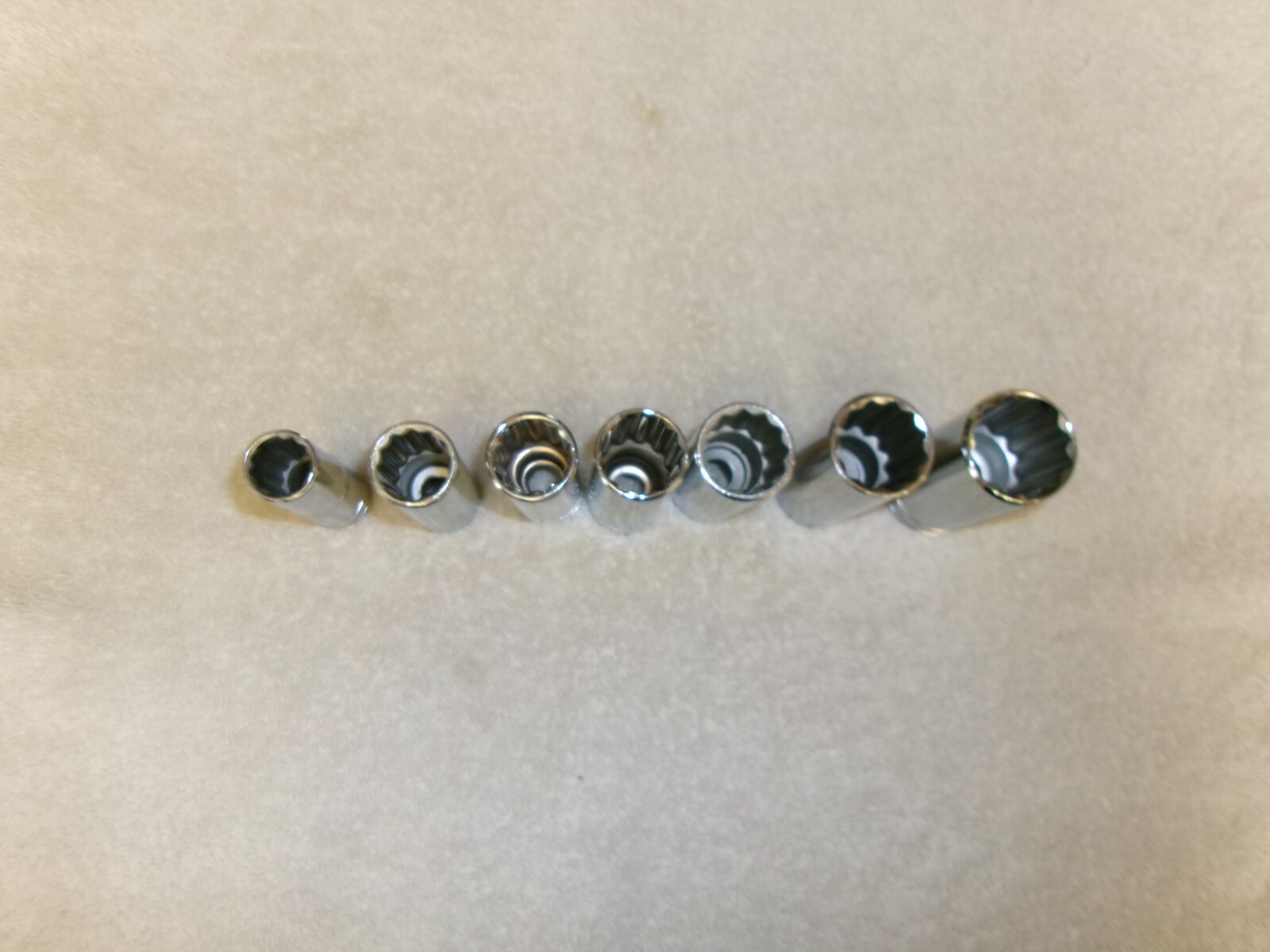 7 Husky Deep Sockets 1/2″ Drive 12 Point Metric 27mm, 24mm, 22mm, 21,19,18,15