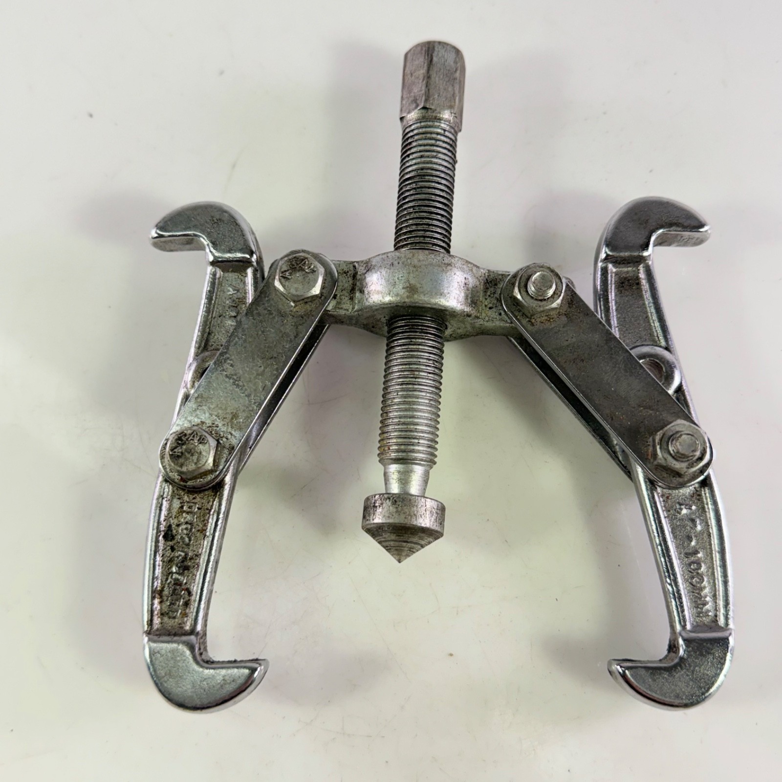 Drop Forged 4″ 100mm 2-Jaw Gear Pulley Bearing Puller Reversible Made in India