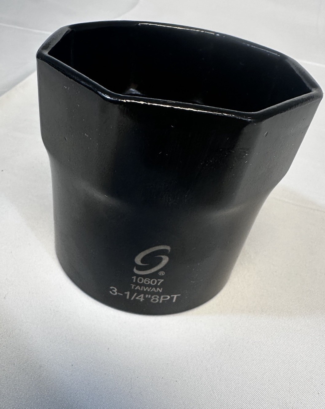 3-1/4 in. 8 Point Locknut Socket Drive 10607