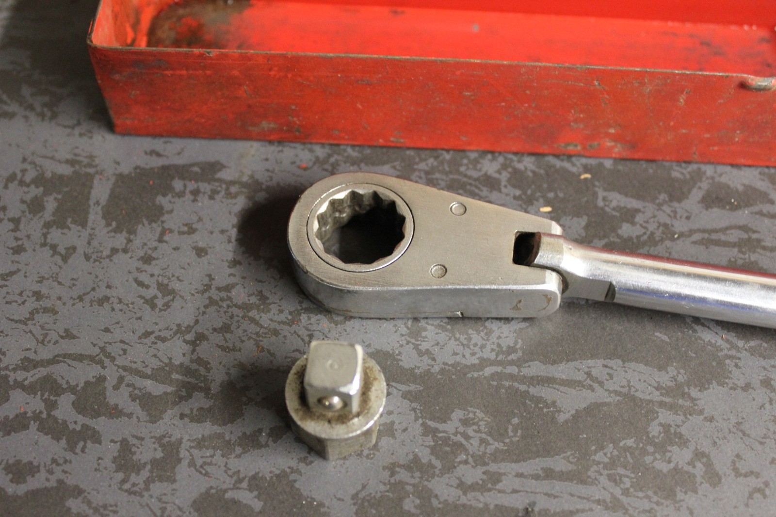 MAC Tools USA VRF Front End Alignment Ratchet Pass Through Thru Socket