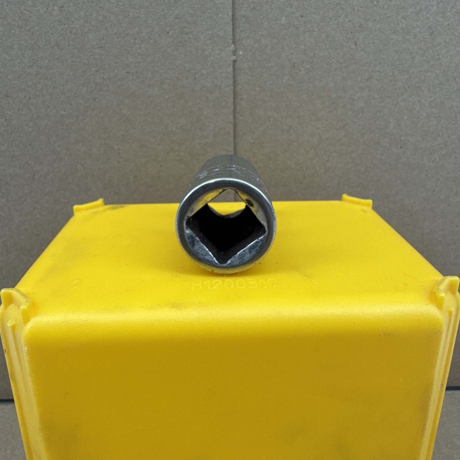 S-K 40118 9/16 6pt Socket 1/2″ Drive Made in USA