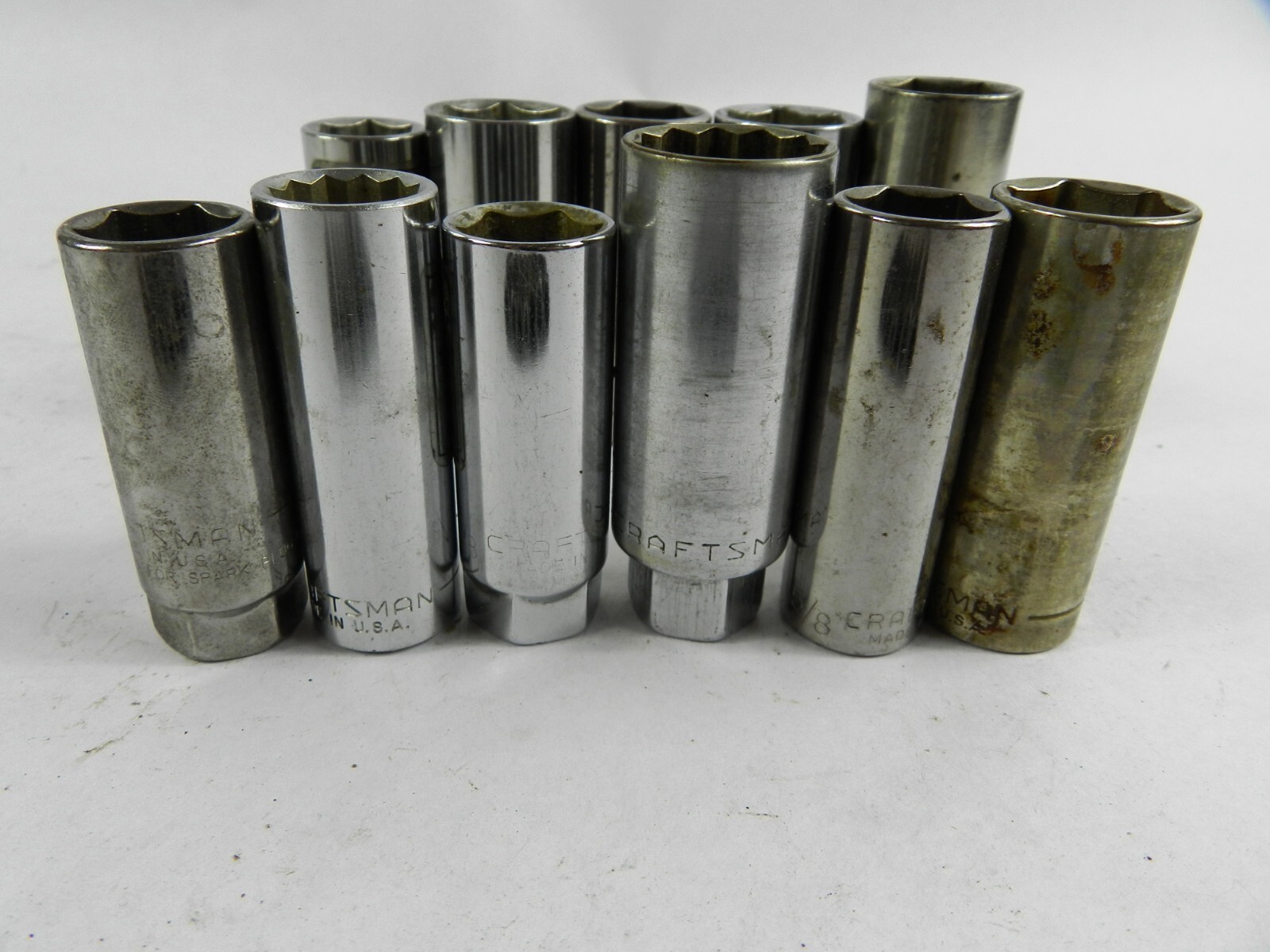 Lot (18) CRAFTSMAN 3/8 in Drive 13/16 – 3/8 in Standard Deep Well Sockets C323