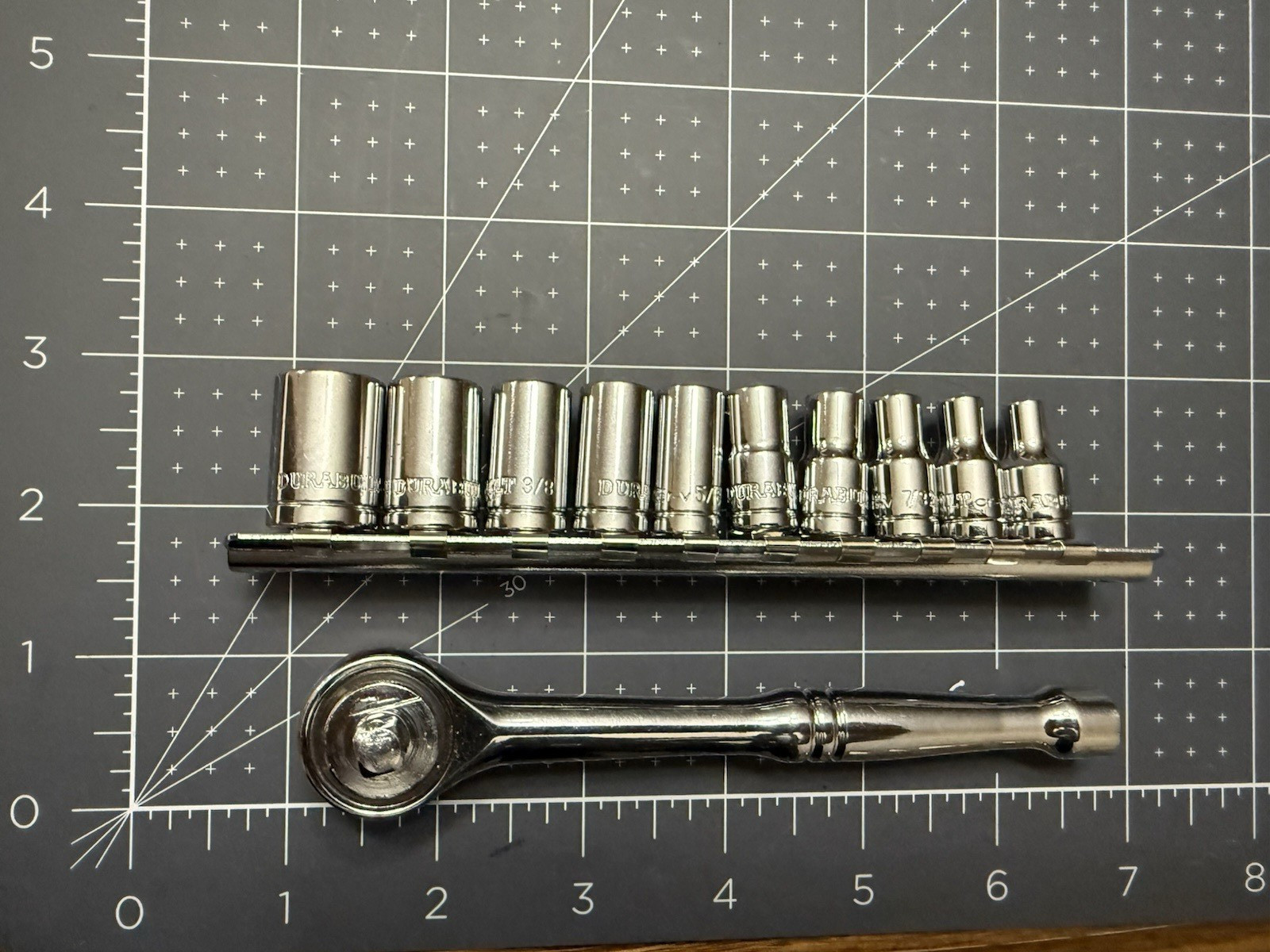 DURABUILT cr-v 1/4 “RATCHET 12 Pieces as shown s.a.e.