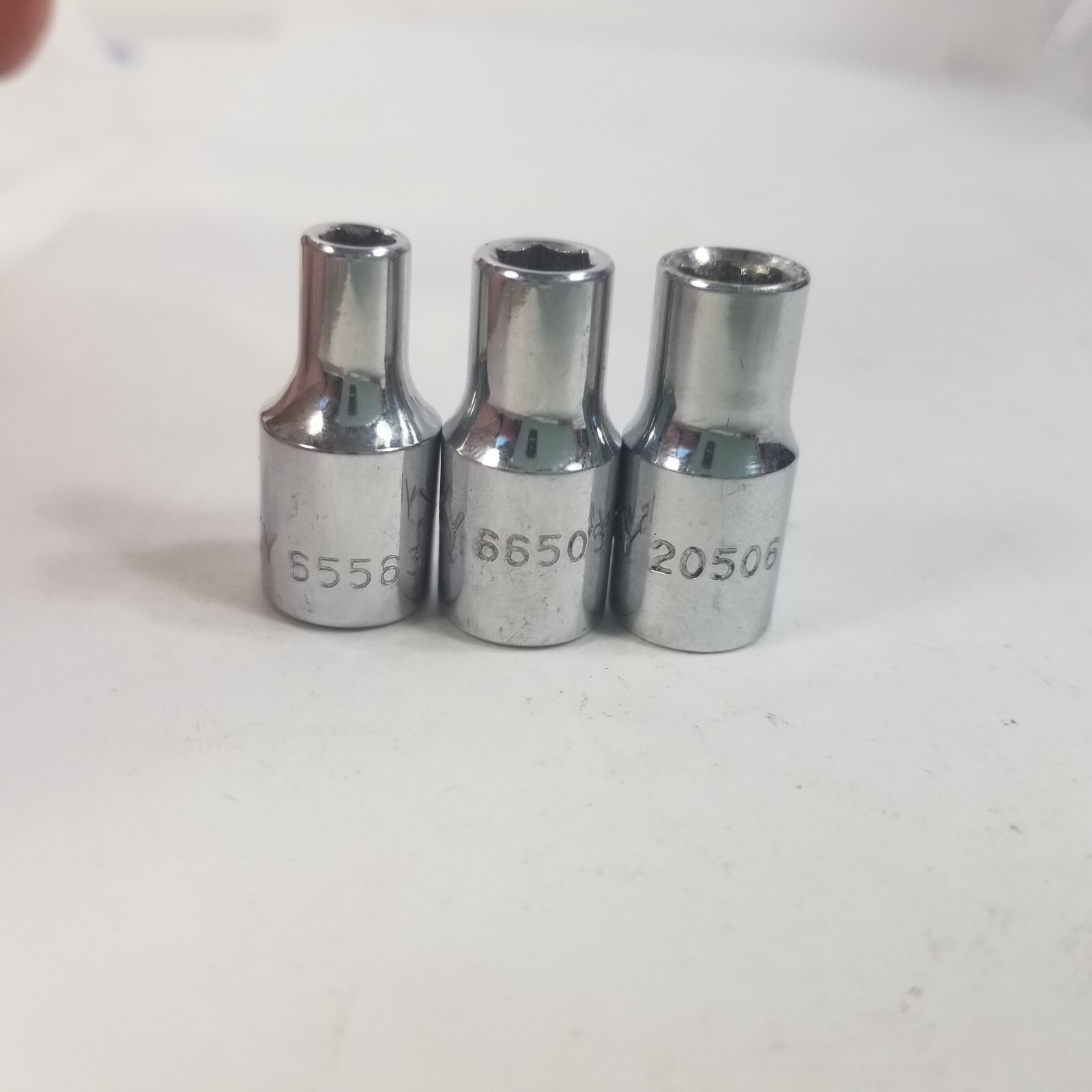 Lot of 3x HUSKY 1/4 3/16 METRIC 6 & 12 POINT 1/4″ DRIVE SOCKETS
