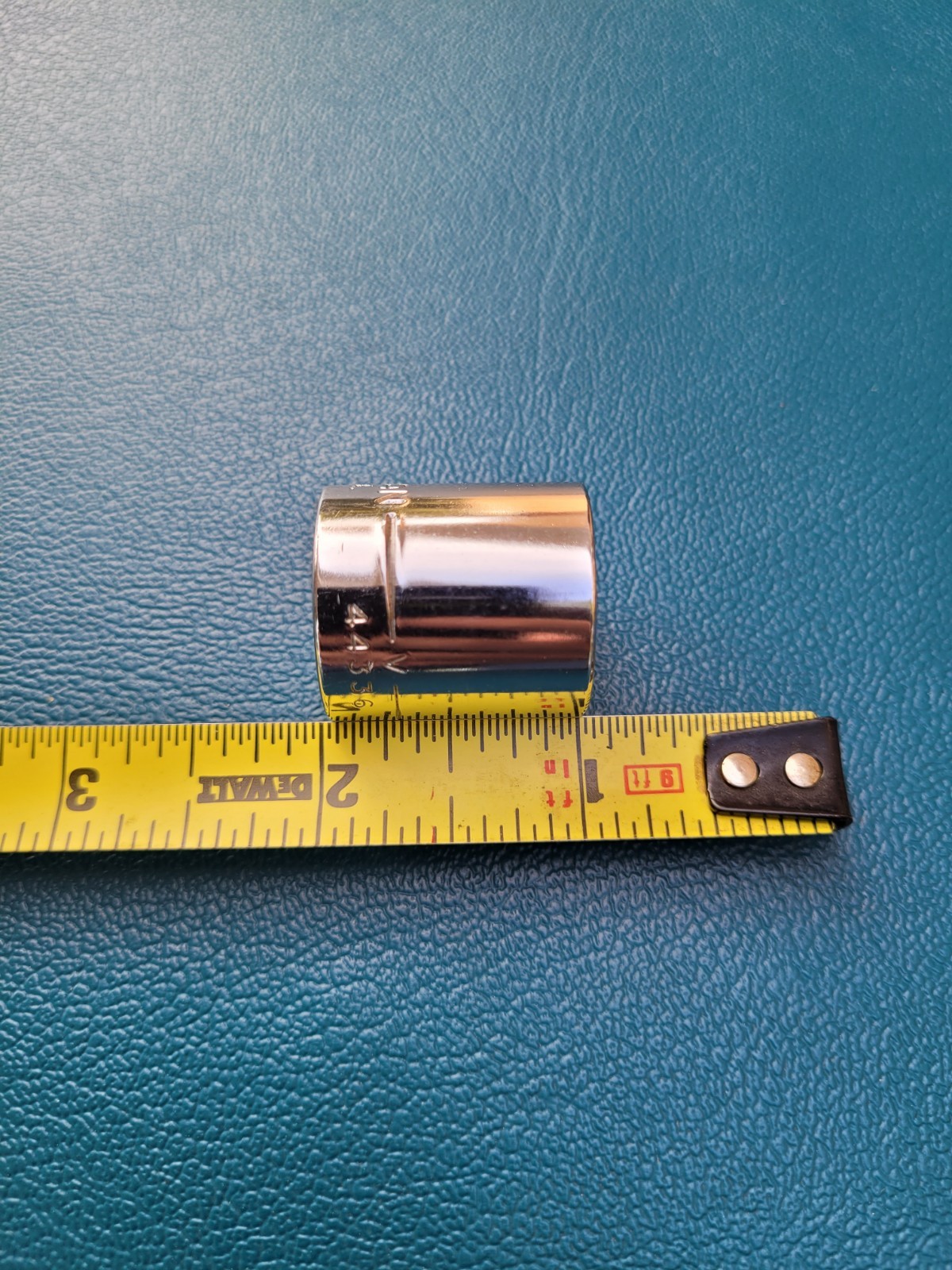 Craftsman -V-44336 Socket 11/16″ 12pt 3/8″ Drive Made in USA.