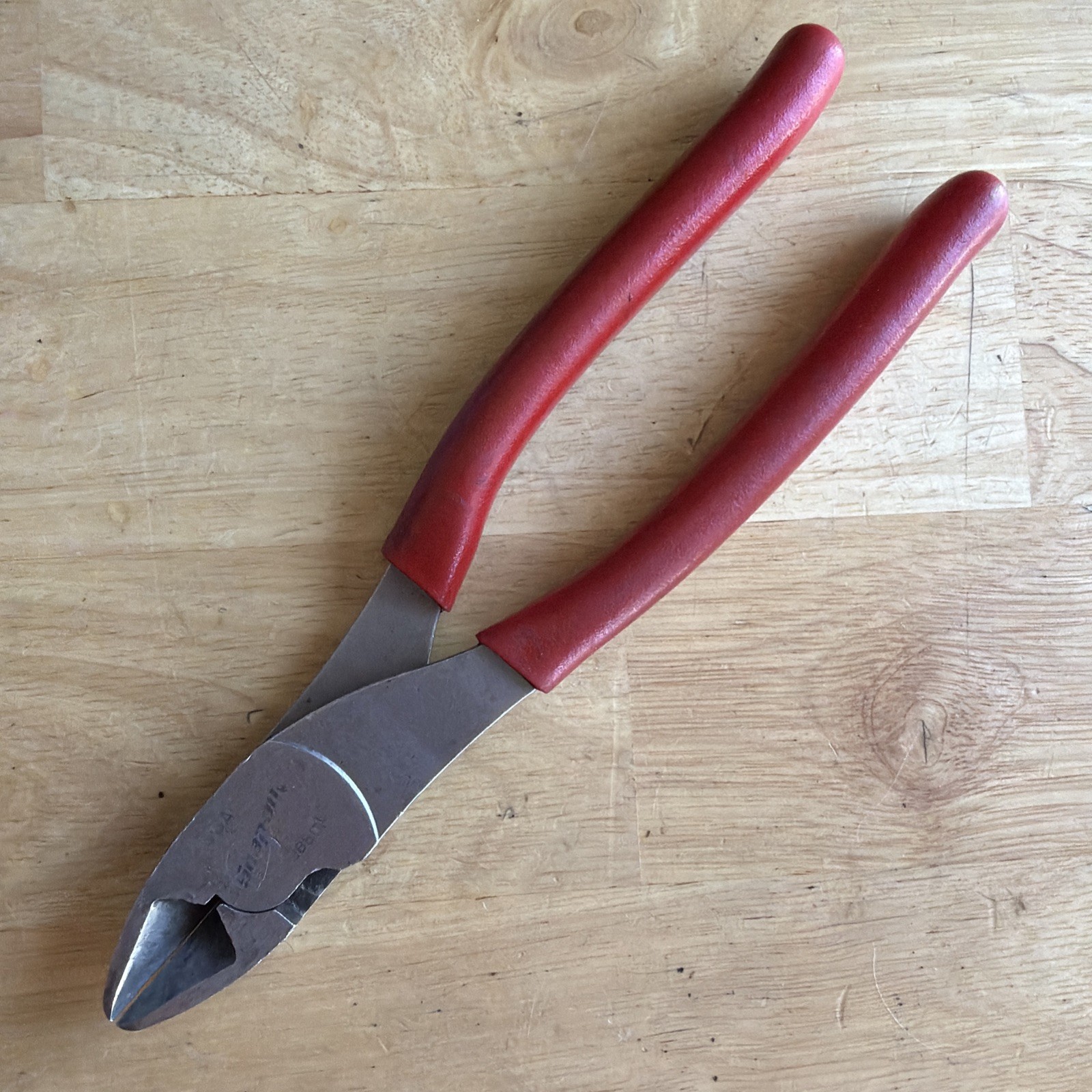 Snap On Tools 8.5″ Long Diagonal Cutters Cutting Pliers Red 388CF Made in USA