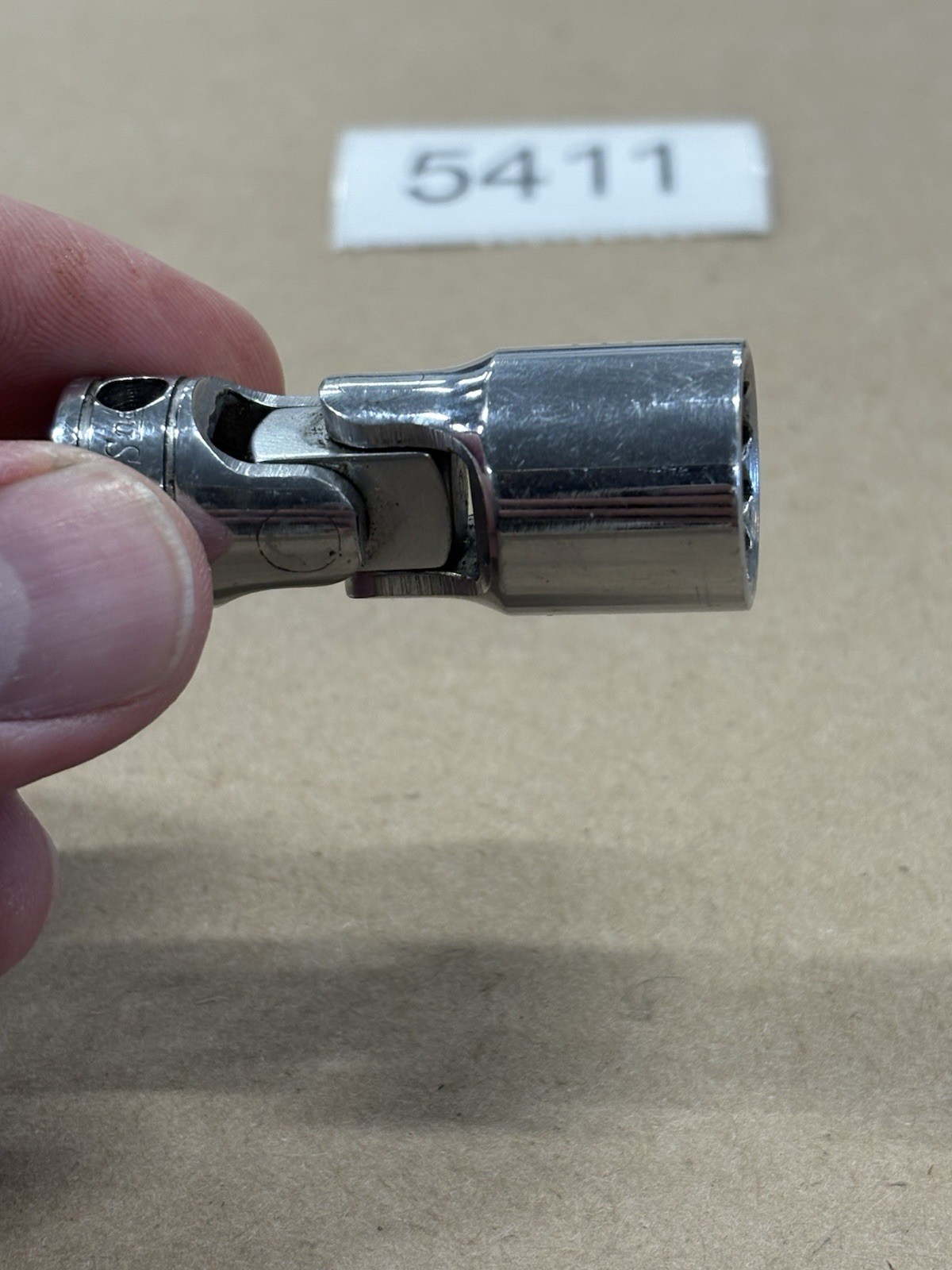 Snap-on 9/16″ FDHU18A 3/8″ drive Universal Swivel Socket