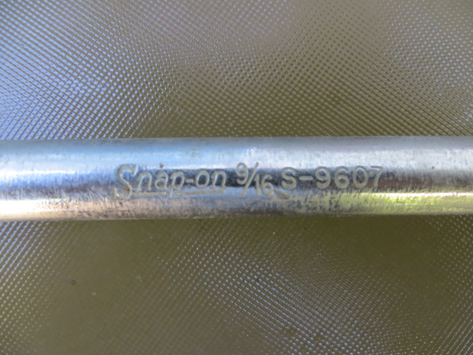 Snap-On Tools S9607 9/16″ 12-Point GM Door Hinge Curved S-Wrench USA