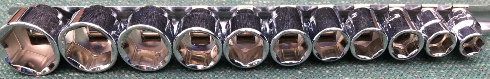STANLEY 11 PC 3/8″ DRIVE SOCKET SET OLDER STYLE PLUS 3 PC SET – 2-WAY EXTENSIONS