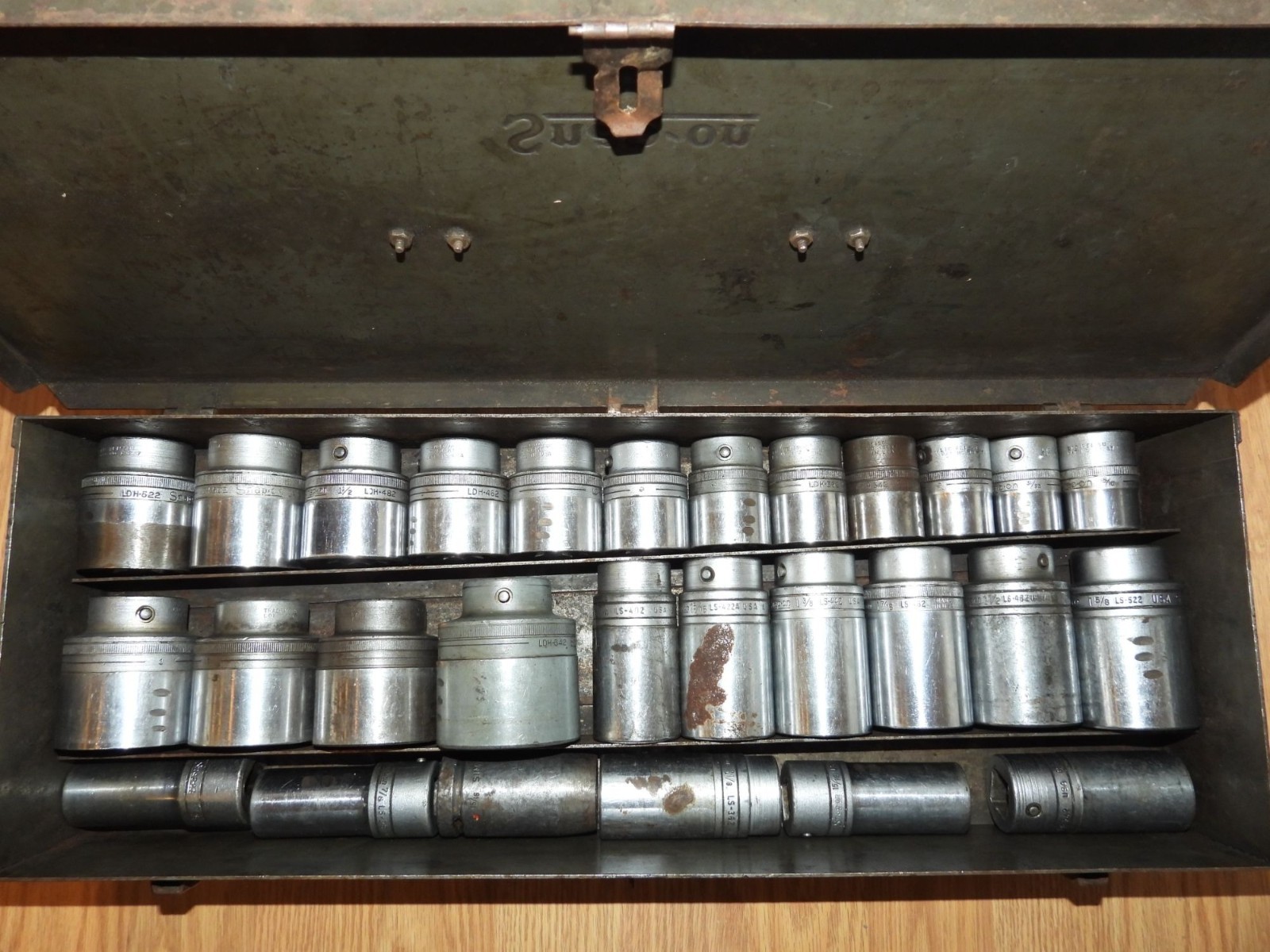 Vintage Snap On 28 Pc 3/4″ 3/4inch Drive Socket Set w/ Dr Metal Box