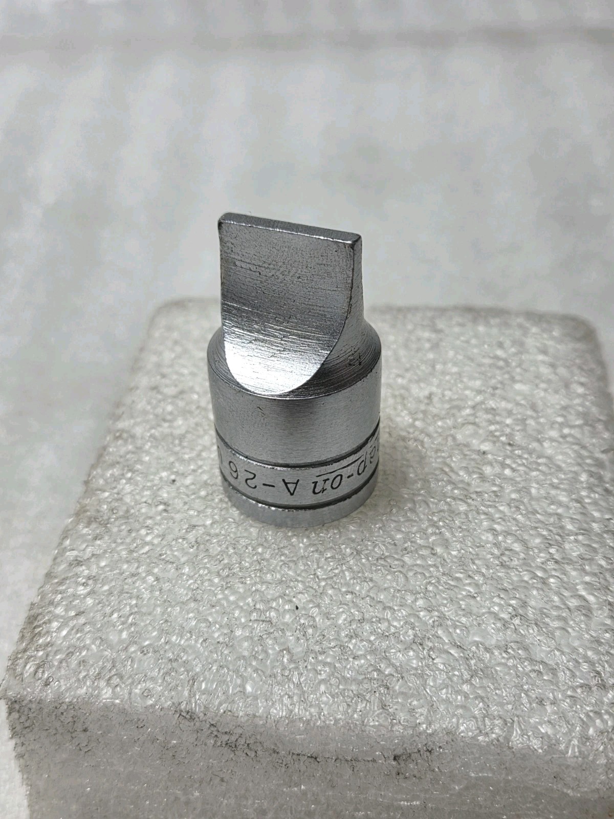 Snap On A26 – 1/2″ Drive 3/4″ Wide Blade Chrome Drag Link Socket A 26