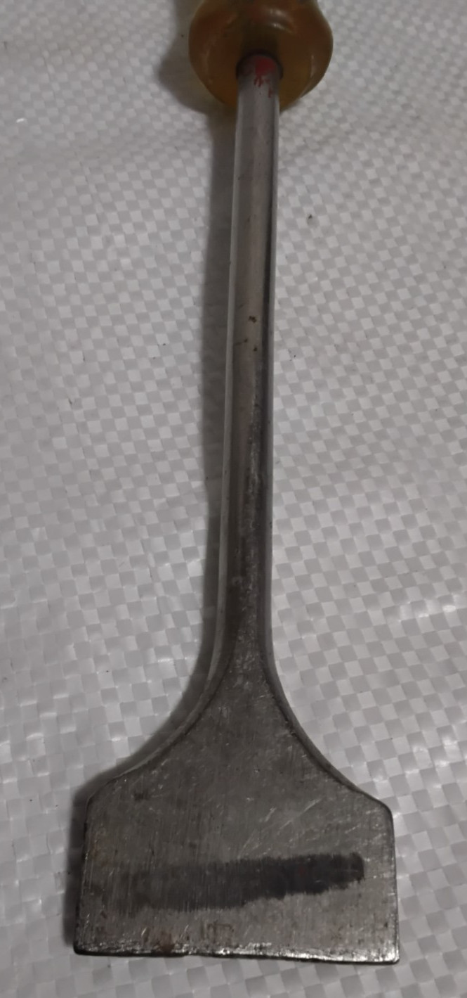 PROTO Tools USA 2336 Gasket Carbon Scraper 1-1/2 inches Wide Amber Yellow Grip
