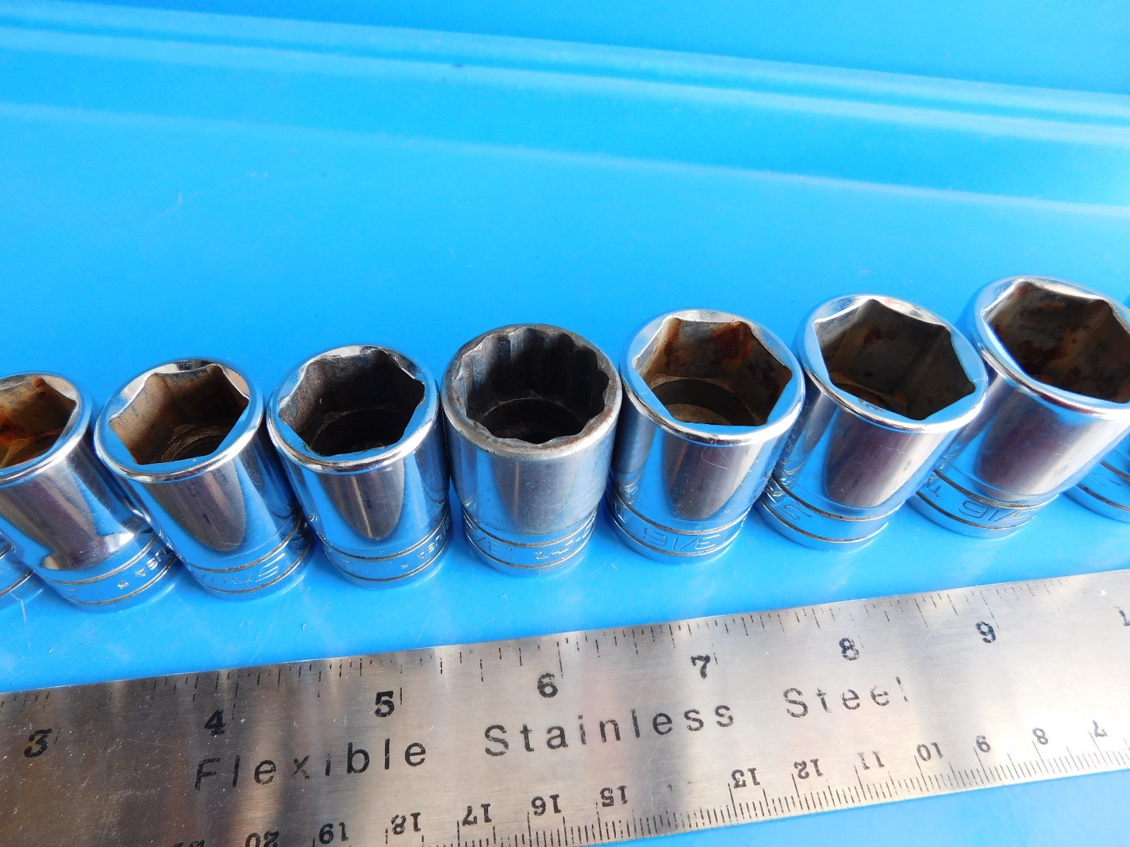 USED, SNAP ON TOOLS 13 PC. 1/2 IN. DR. SHORT SOCKET SET 3/8 IN THRU 1-1/8 IN.