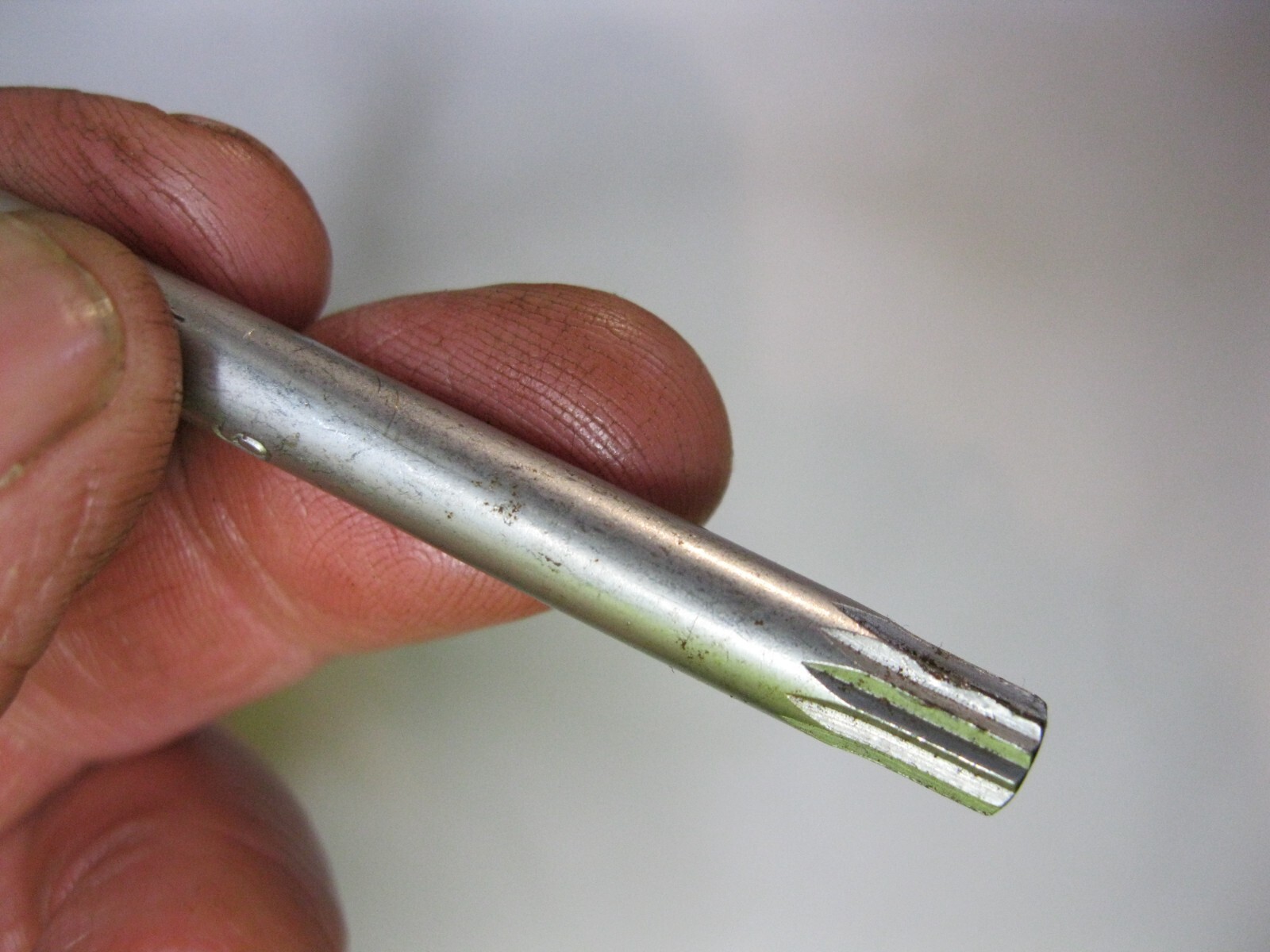 1 – Belzer Double Sided 6mm Spline Socket Key – 12 Point Wrench