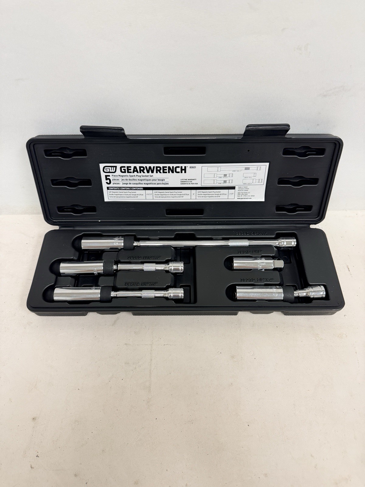 GEARWRENCH 5 Pc 3/8″ Drive 6 Pt. Magnetic Swivel Spark Plug Socket Set (80601)