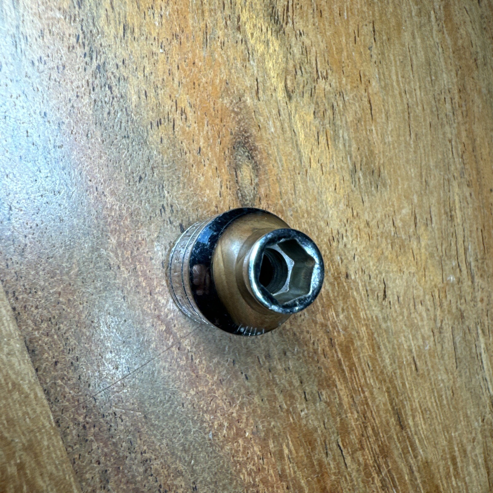 Snap On 3/8″ Drive 1/4 Sae Shallow 6 Point Chrome Socket FS081