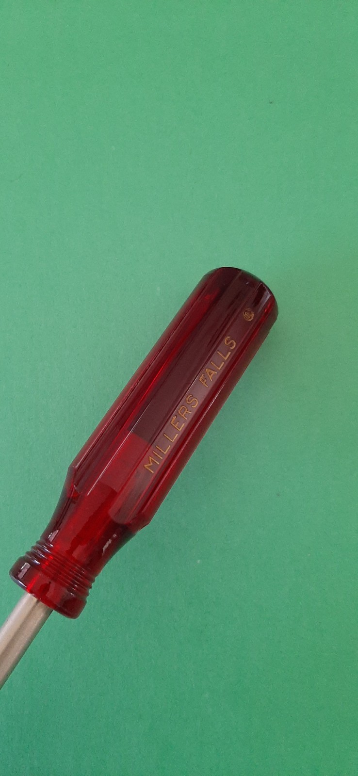 NOS NEW Millers Falls #4 USA No. 850-8 Phillips Head Screwdriver Clear Red E8