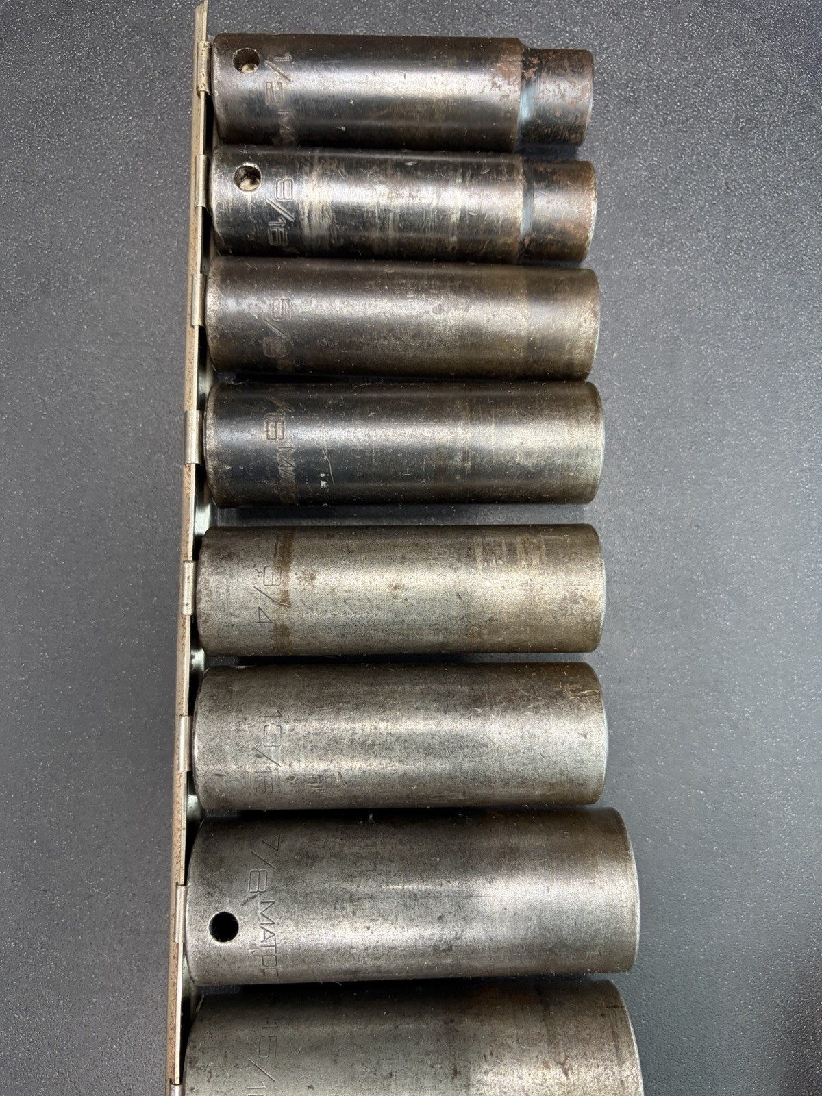 Matco Tools 1/2″ Drive 12pc 6pt Deep Impact Socket Set 1/2″ to 1-1/4″