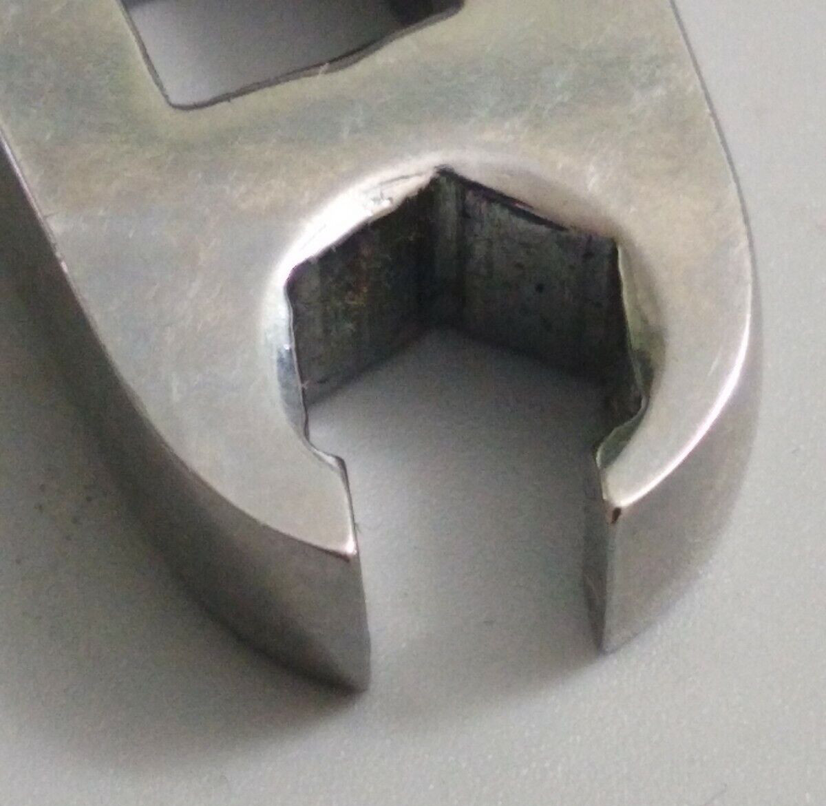 Snap-on FRH120S, 3/8″ Dr 3/8″ Flare Nut/Line Crowfoot Socket Wrench.