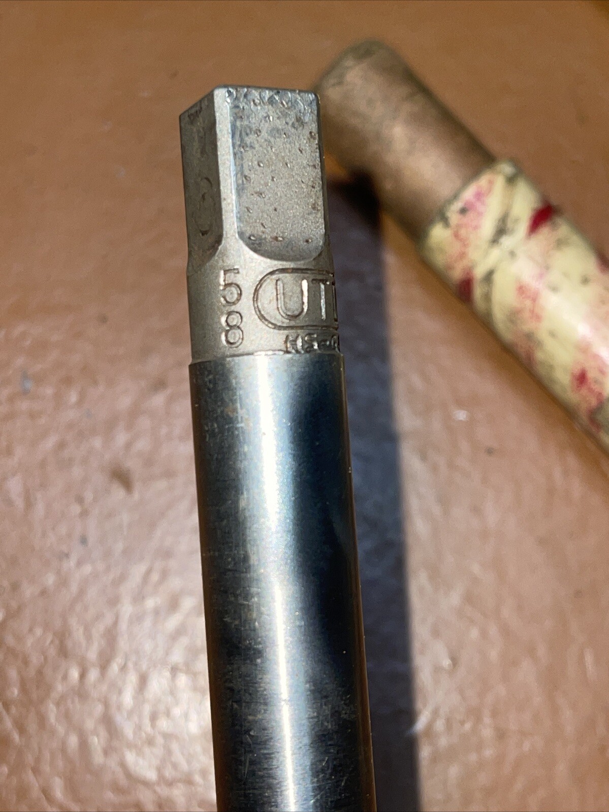 NOS Union USA 900 5/8 In SAE Straight Shank Straight Cut Hand Reader UTD