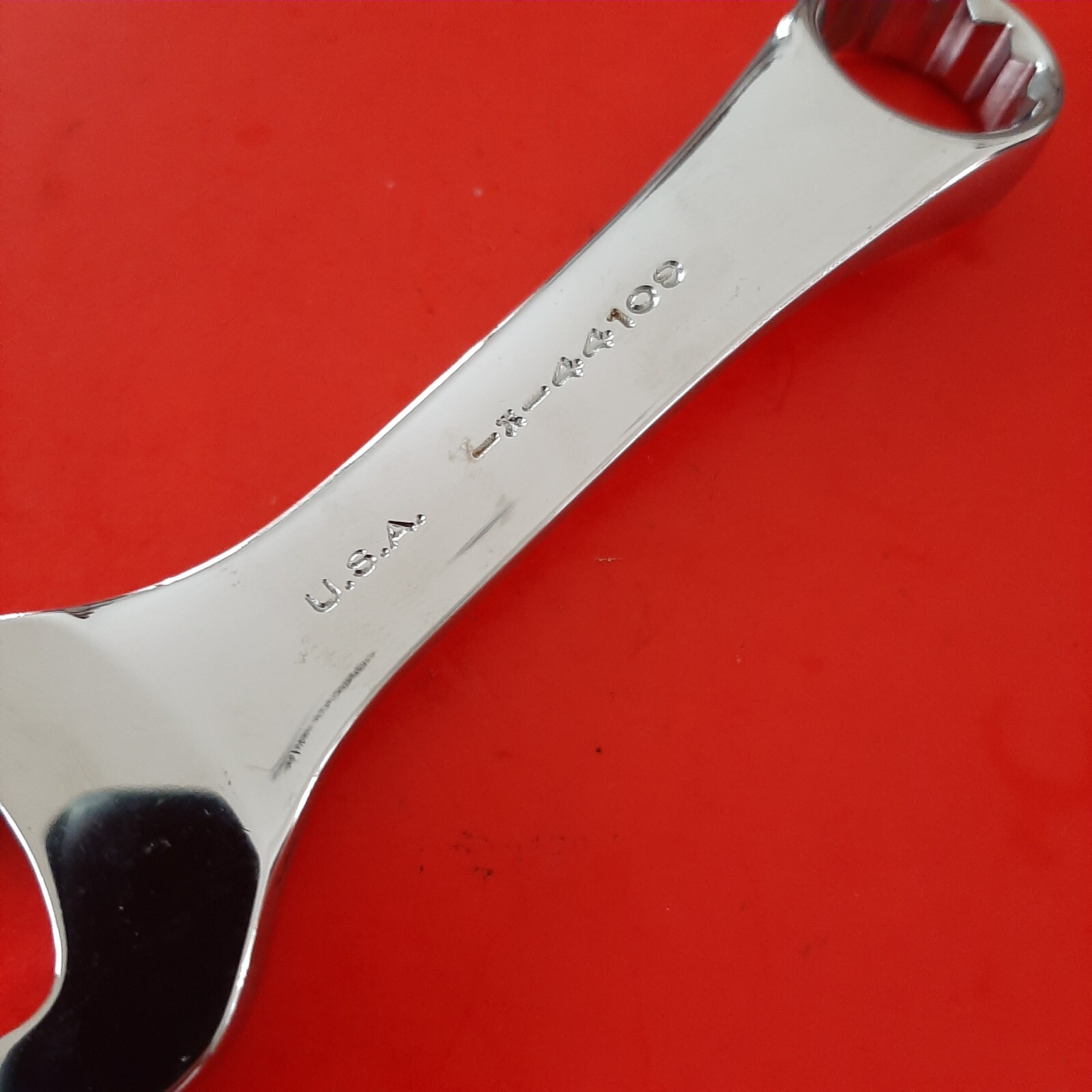 Craftsman Professional Tools USA 3/4″ Stubby Combination Wrench 12 Point 44109