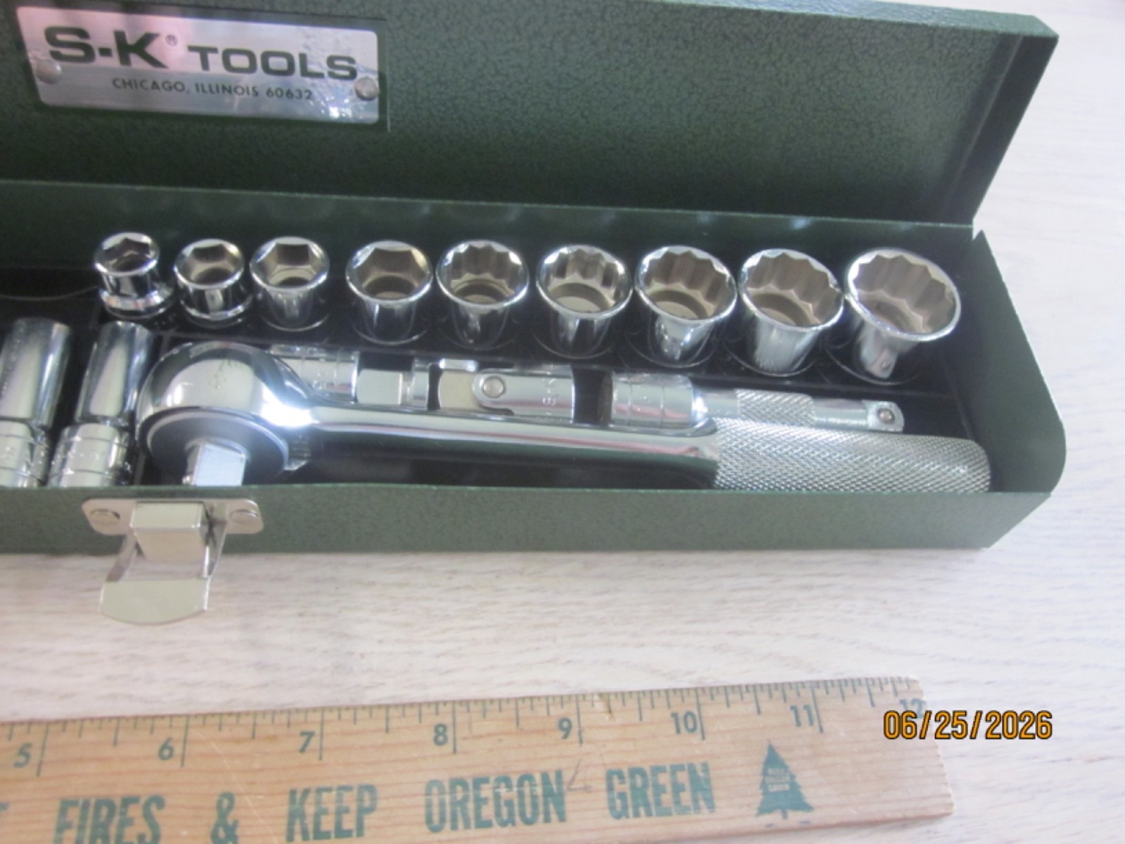 VTG S-K TOOLS VERY NEAR MINT CONDITION SAE 3/8″ DRIVE 21 PIECE SOCKET SET