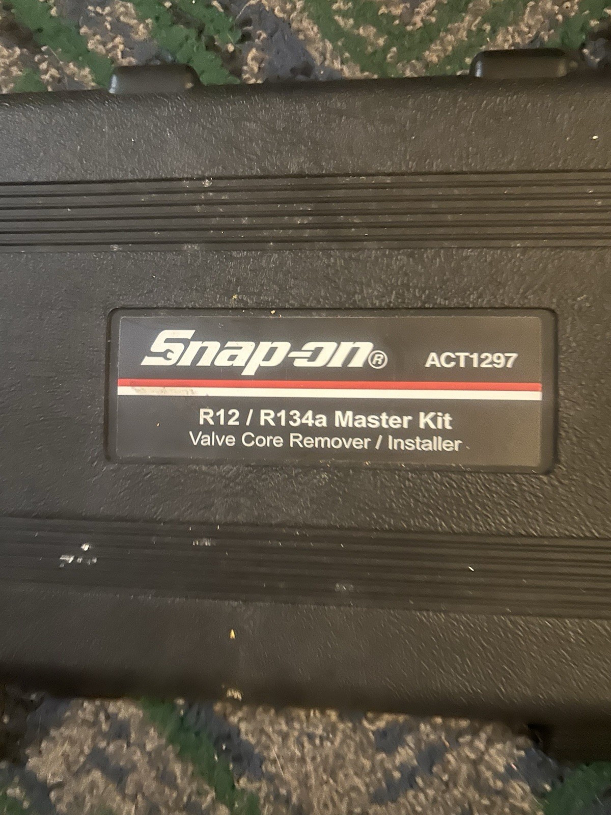 Snap On ACT1297 R12/R134a Master Kit Valve Core Remover/Installer