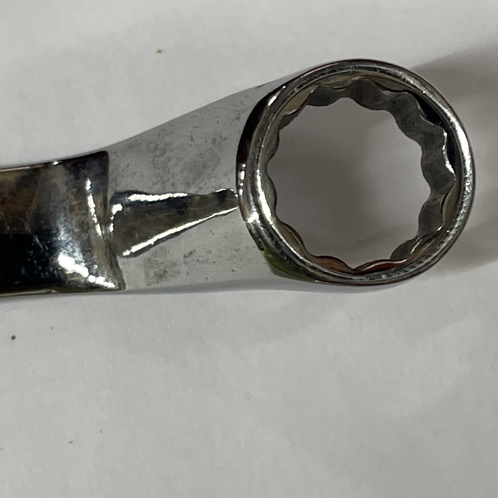 SNAP ON X01618 1/2″ X 9/16″ 12 POINT BOX END WRENCH 60° OFFSET BIN FREE SHIPPING