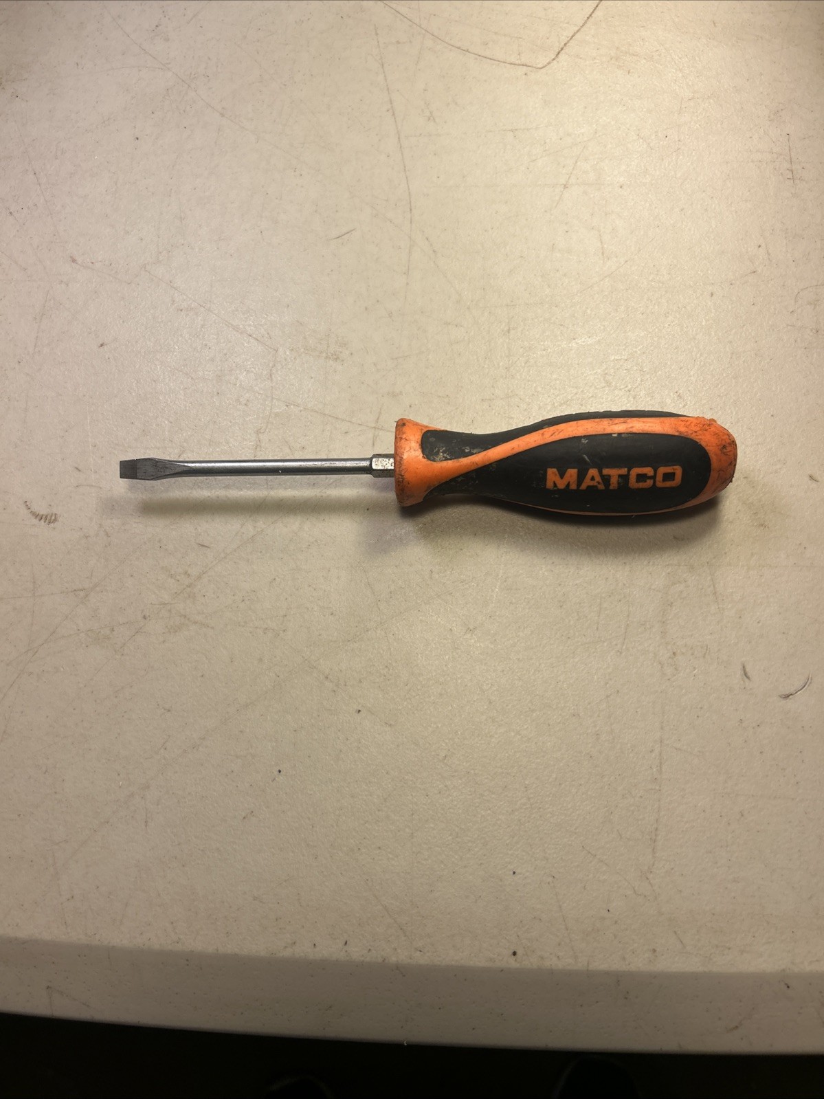 Matco Tools – Flat Tip Screwdriver, Orange/Black Handle Screwdriver