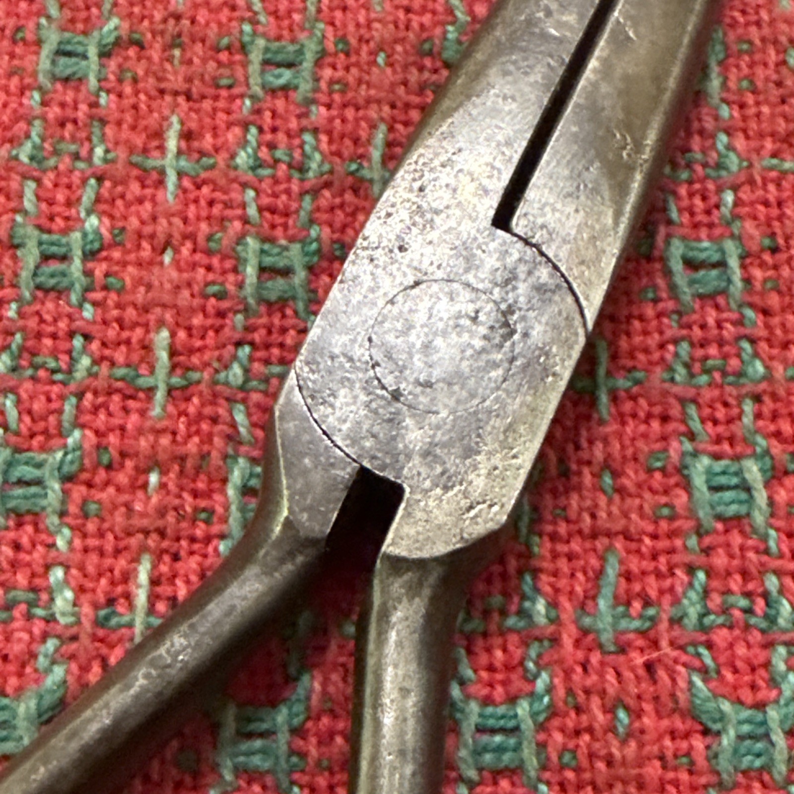 Vintage Snap On Vacuum Grip Long Needle Nose Pliers 97 Early Forged Logo 🇺🇸
