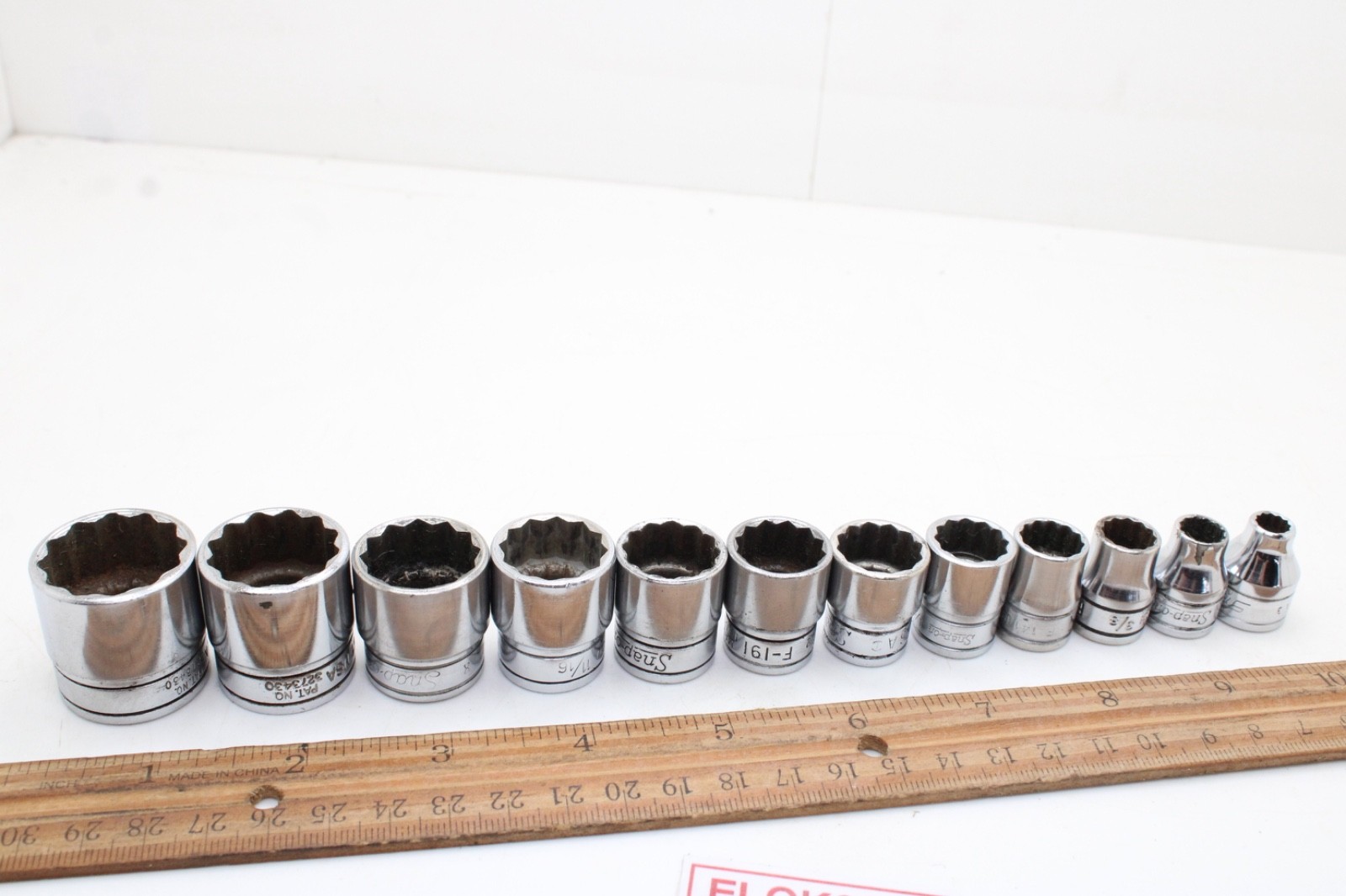 Snap-on F081 – F281 1/4-7/8″ 3/8″ Drive 12 Point 12 Piece SAE Chrome Set USA