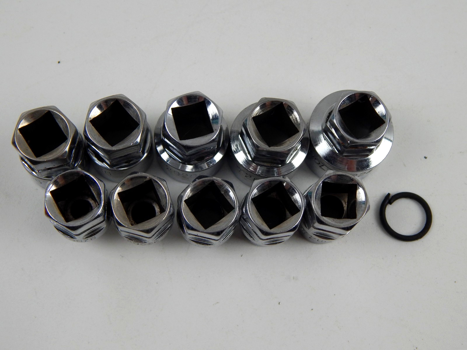 Scottools Low Clearance Profile Socket Set 3/8″ Dr. 5/8″ Hex Dr. 7/32″ to 3/4″