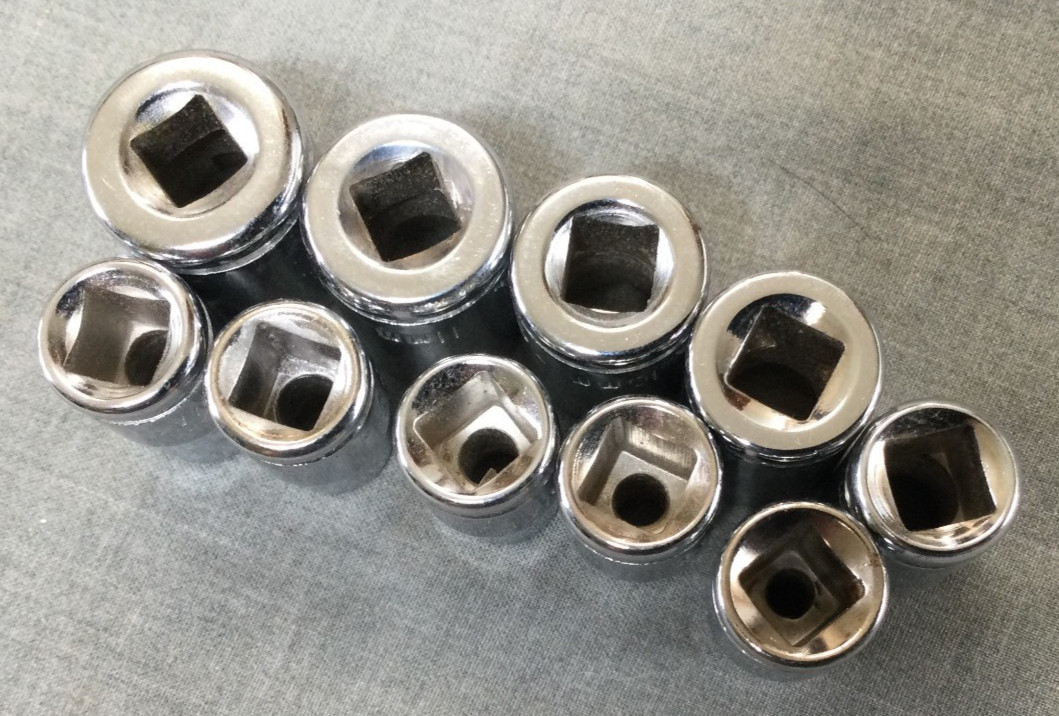 1/4″ Drive 10 Piece Socket Set + Metal Tray – 6 Point Metric – RY Taiwan
