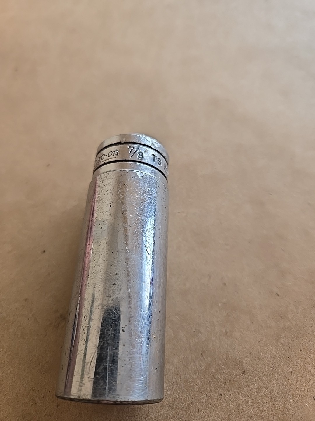 Snap On 1/2″ Drive 7/8″ 6PT SAE Deep Chrome Socket Worn TS281
