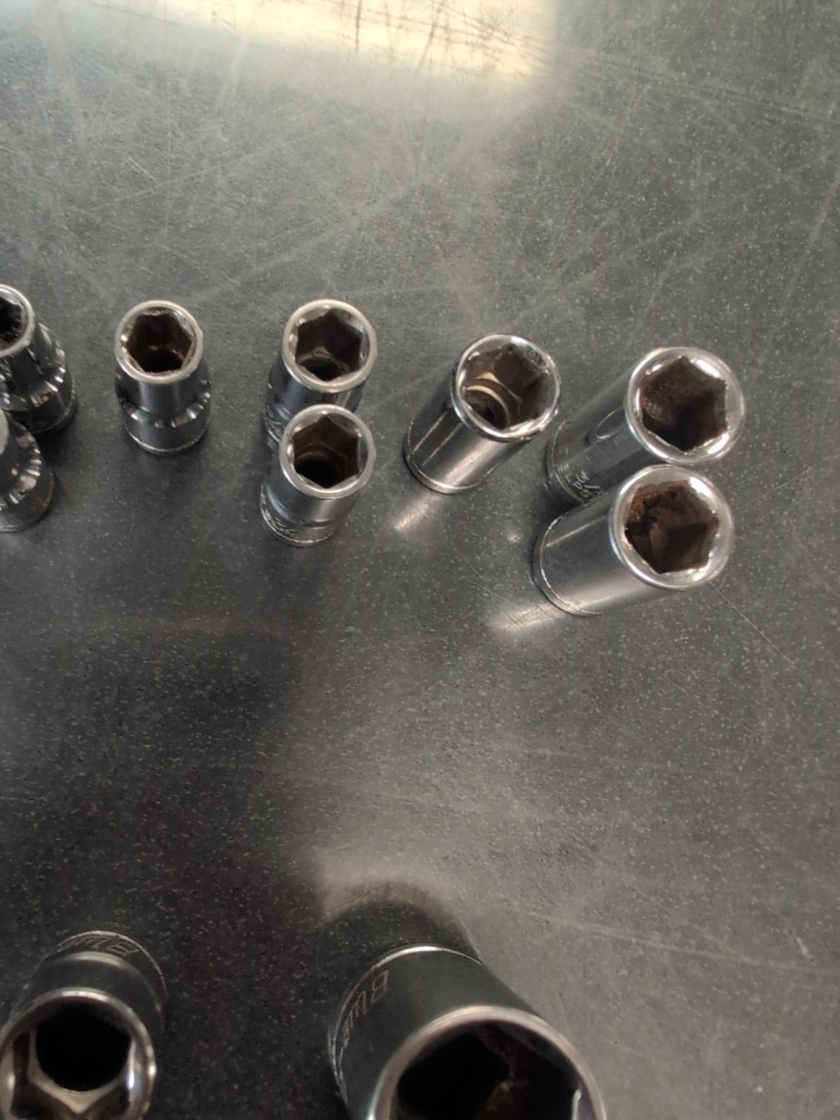 BLUE POINT 3/8 Dr, 1/4 Dr SAE Sockets Various Sizes USA