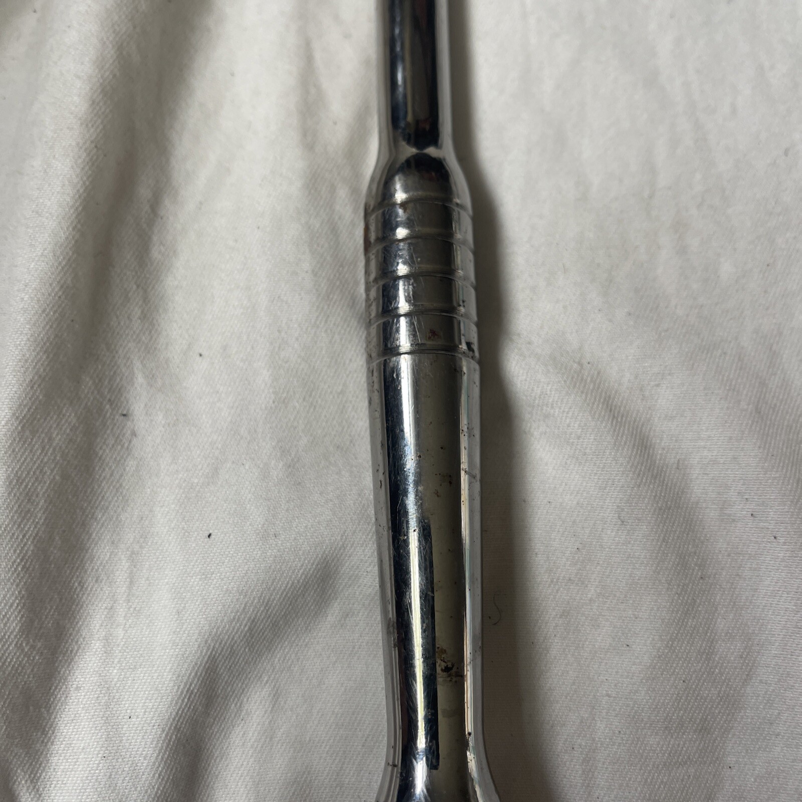 NAPA 1/2″ Drive Breaker Bar NS56 18″ Long USA + Speedy Flange Socket Model 500