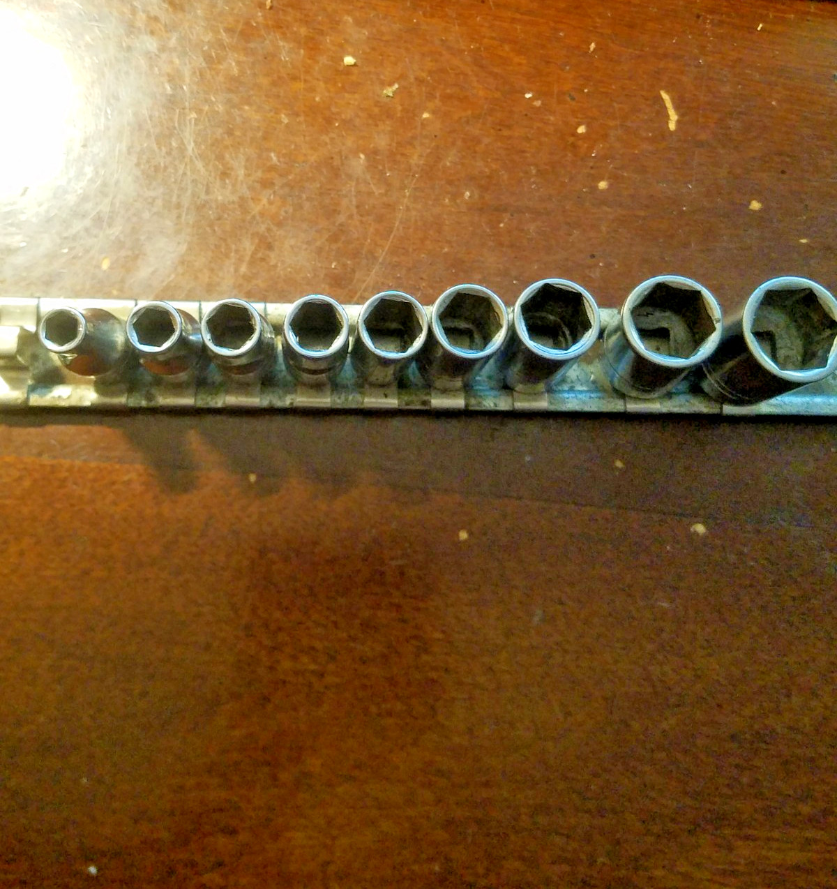 CRAFTSMAN, 1/4″ DRIVE, SAE, 6 PT, 9-PIECE SHALLOW SOCKET SET, 3/16″ To 1/2″ USA