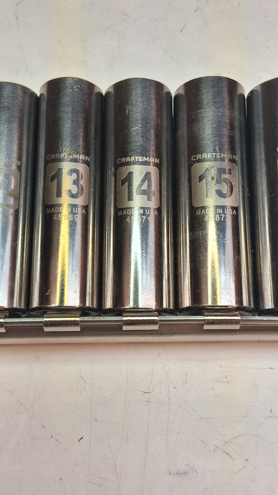 CRAFTSMAN EASY READ *USA* 16-PIECE 3/8″ DRIVE 6 POINT METRIC/SAE DEEP SOCKET SET