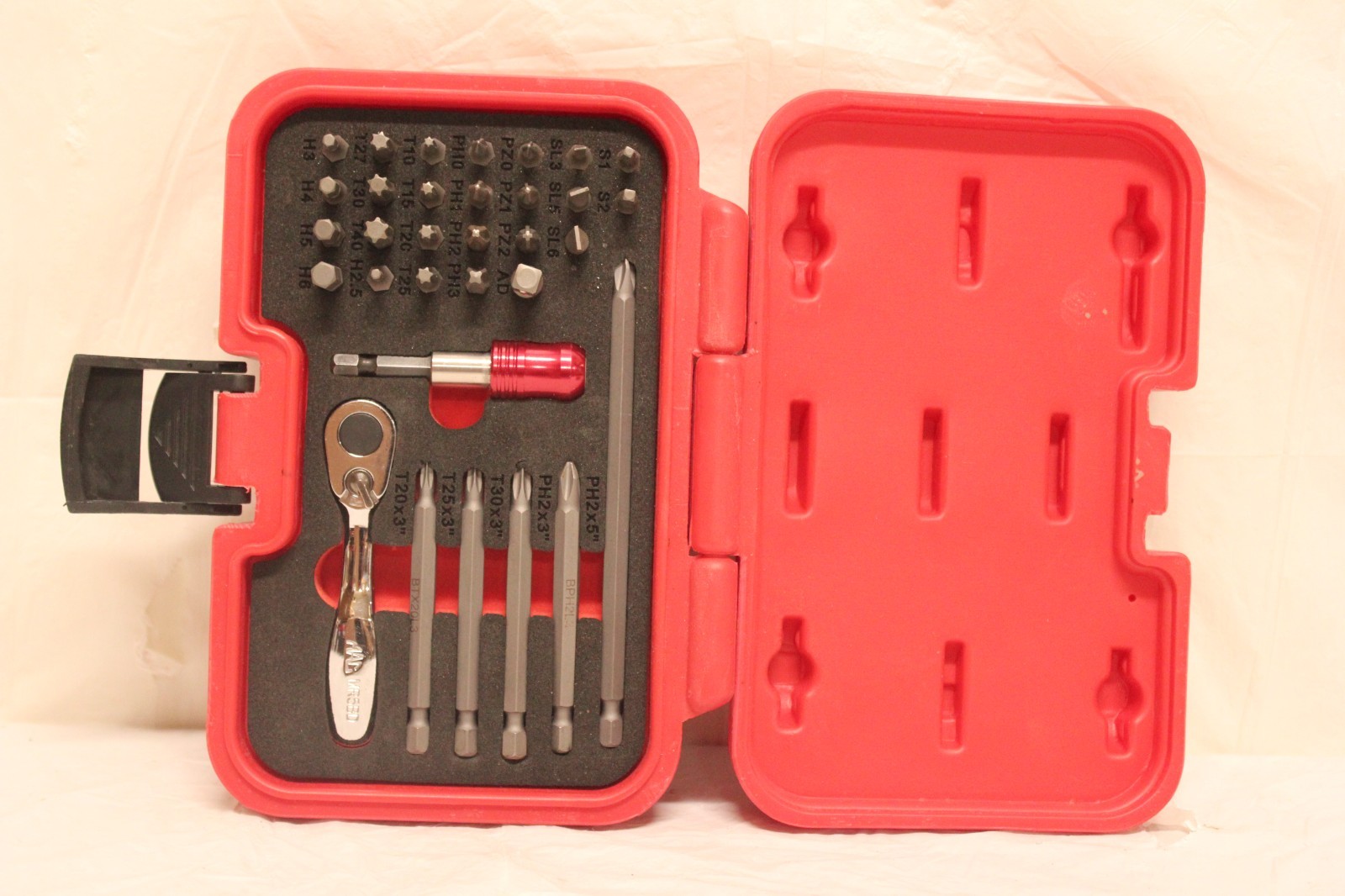 Mac Tools SBDR32K 32 Piece 1/4″ Hex Drive Ratcheting Bit Set J13