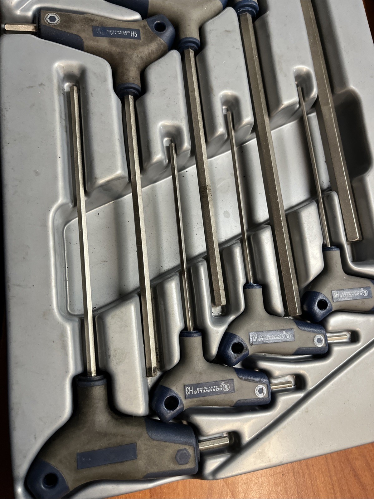 CORNWELL TOOLS CBS8THM 8 Piece Metric T-Handle Hex Key Set